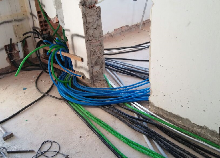 Impianti idrici ed elettrici